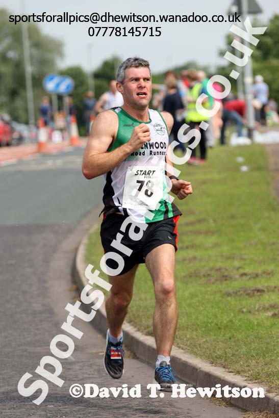 Newton Aycliffe 10k Road Race, County Durham. Photo: David T. Hewitson/Sports for All Pics